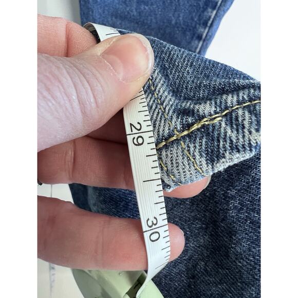 Early 90s TOMMY HILFIGER Jeans 26x29.5 Slim Big Patch Logo 1990s Denim Vintage - Picture 15 of 15